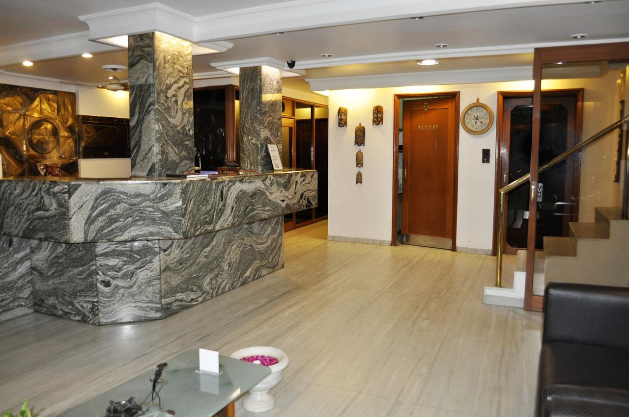 Hotel Grg Vadodara Eksteriør bilde