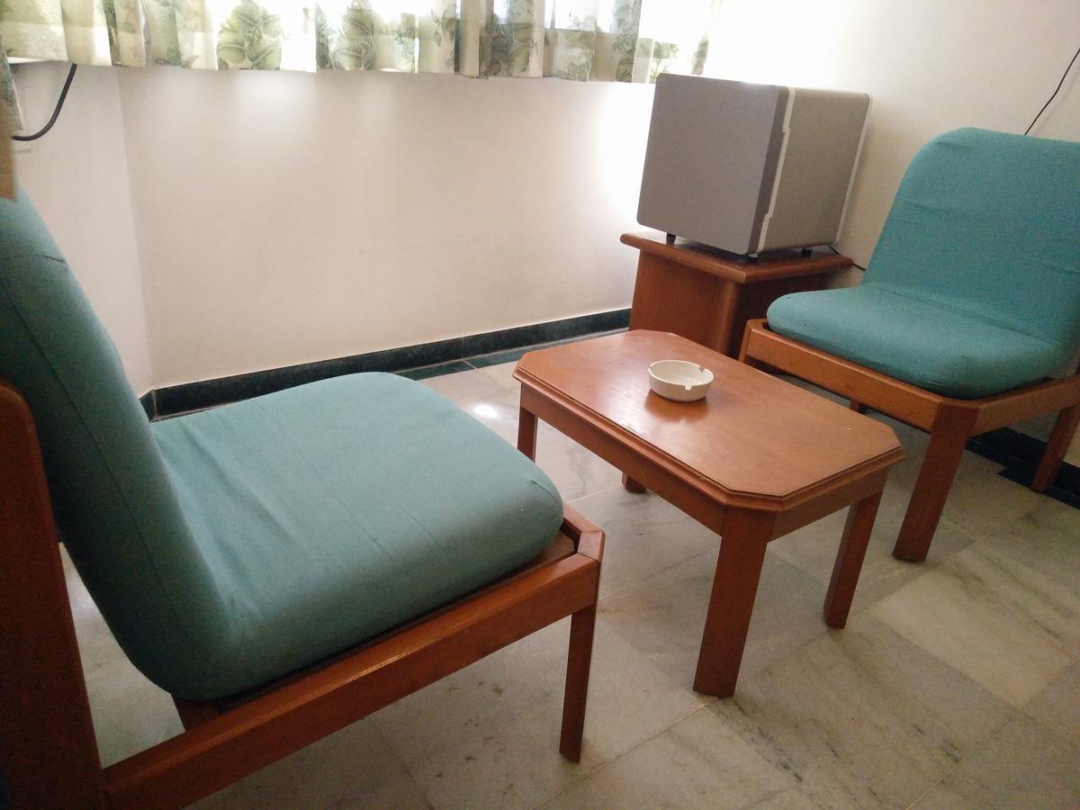 Hotel Grg Vadodara Eksteriør bilde